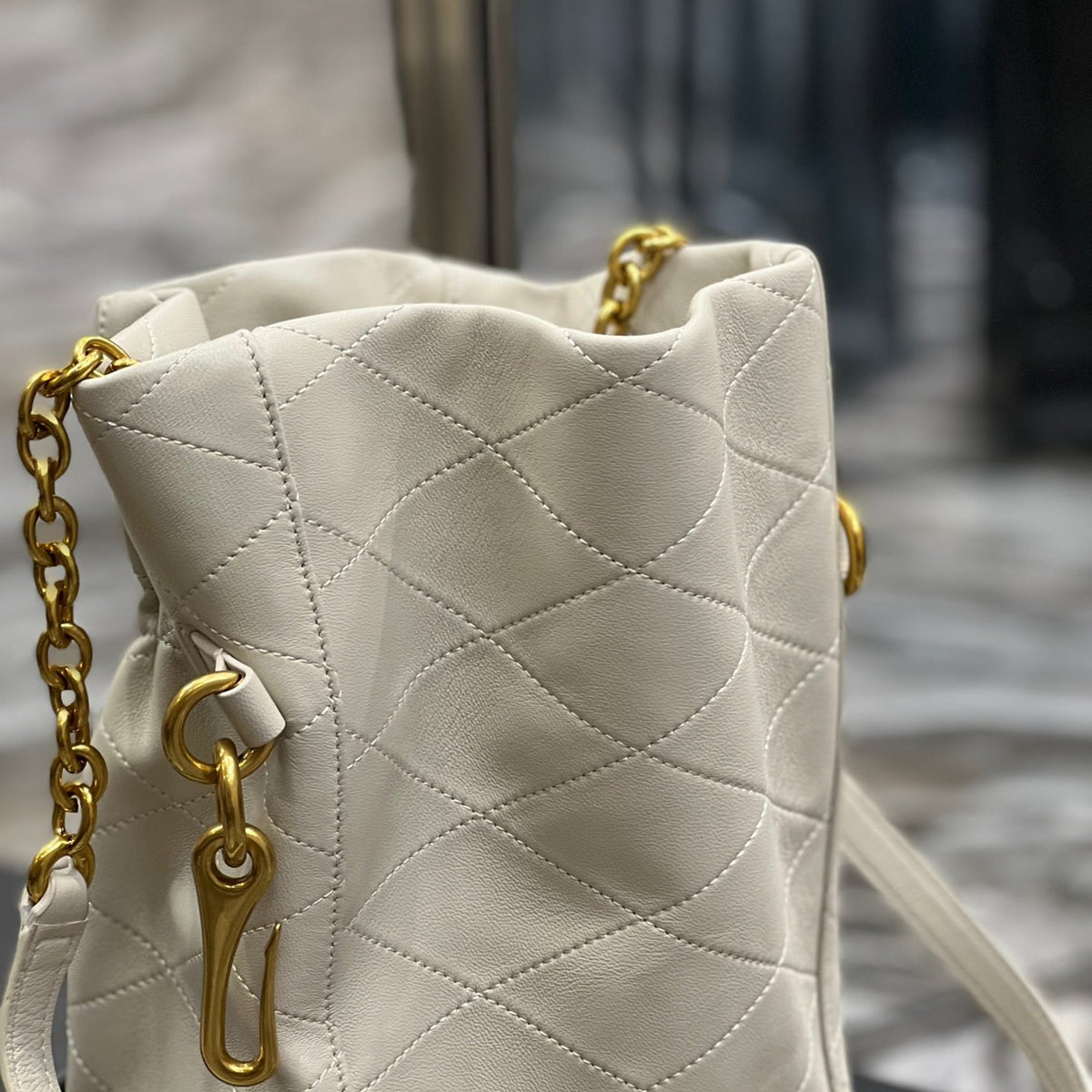 SL LE MAILLON HOOK BUCKET BAG