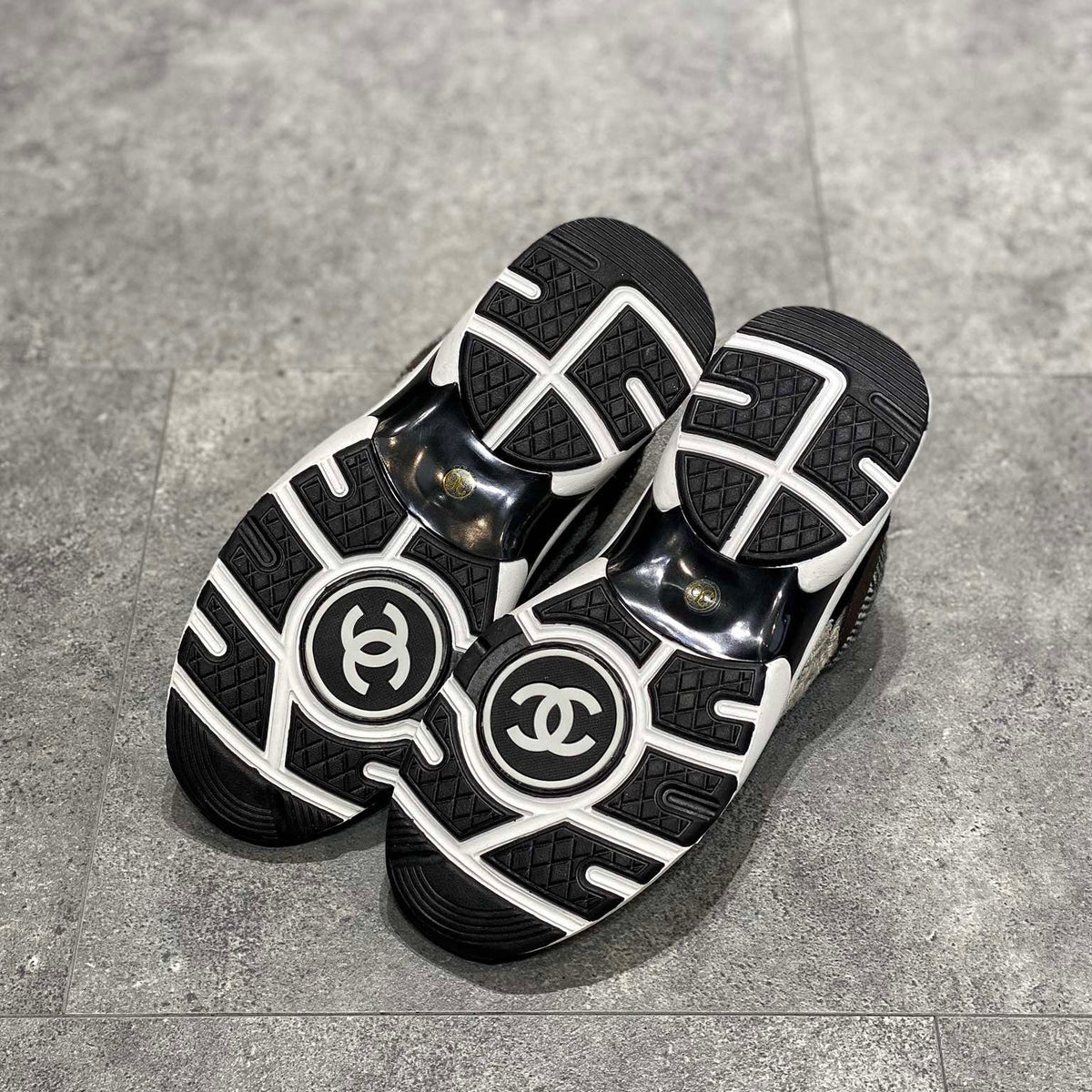 CC TRAINERS
