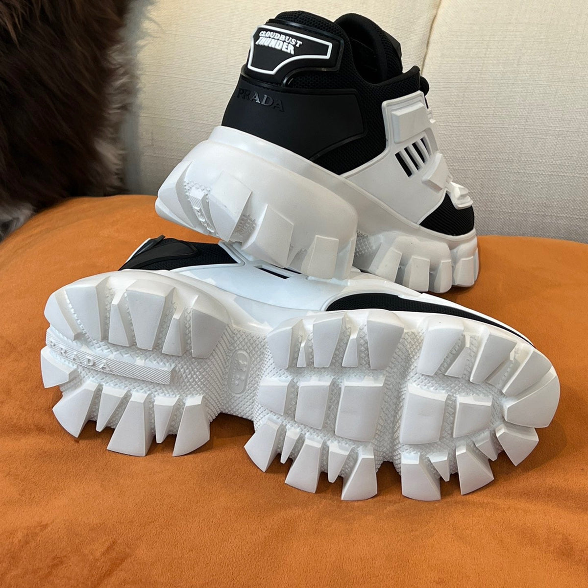PD CLOUDBUST THUNDER SNEAKERS