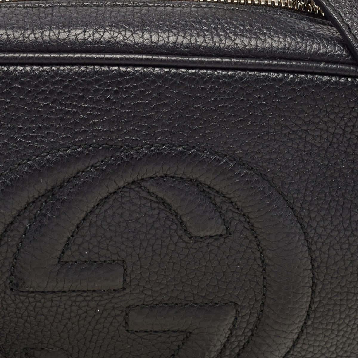 GUCCI Black Leather Small Soho Disco Crossbody Bag
