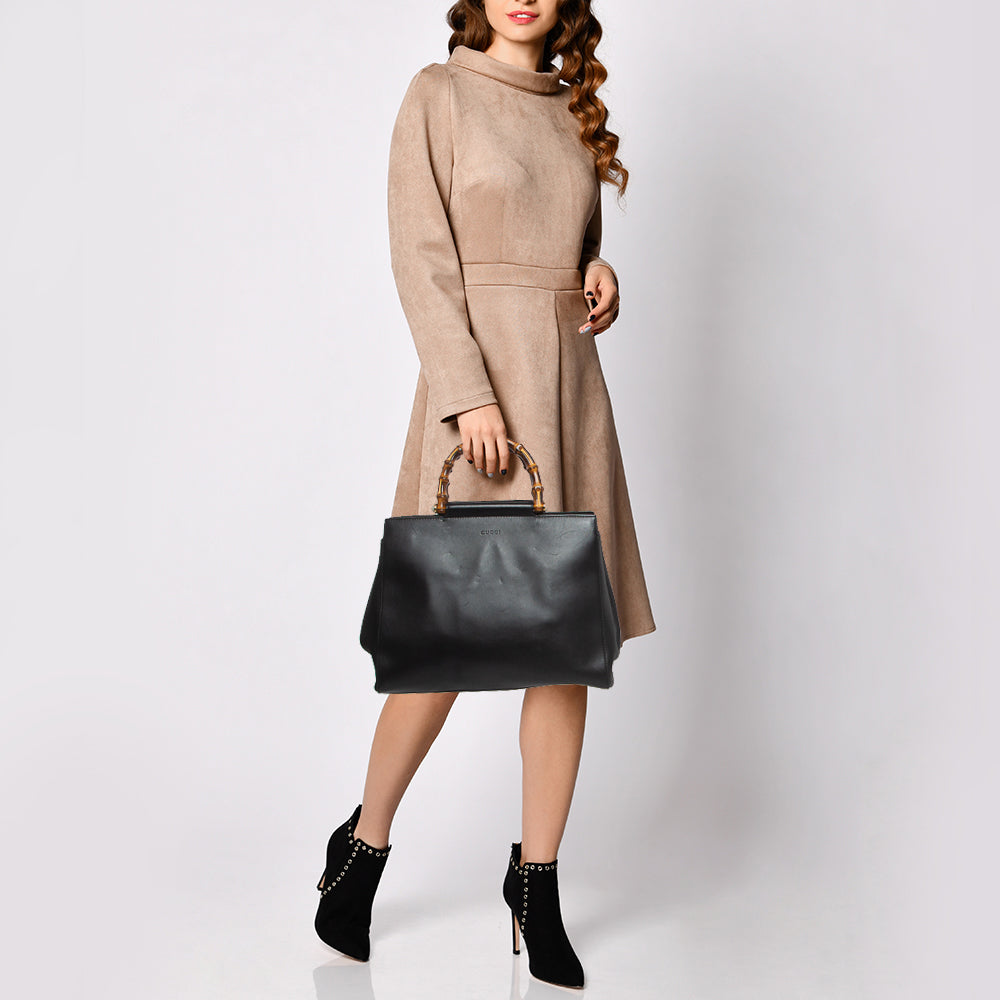 GUCCI Black Leather Bamboo Nymphaea Tote
