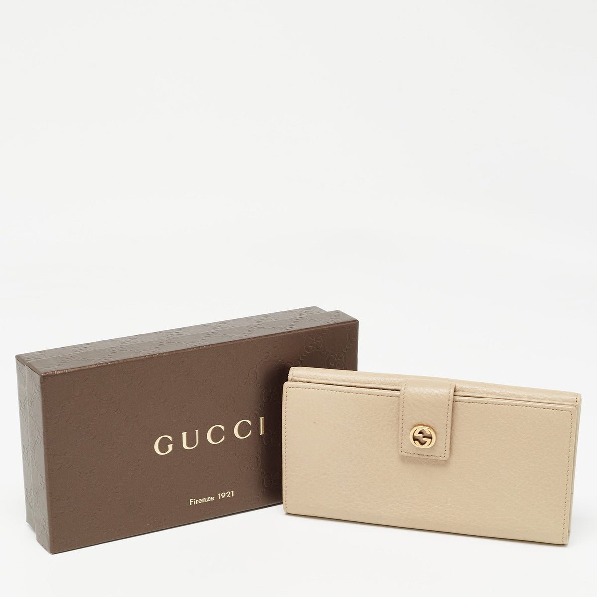 GUCCI Beige Leather Interlocking G Wallet