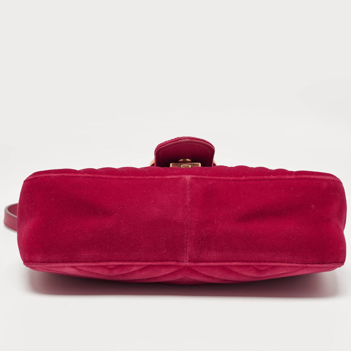 GUCCI Red Matelasse Velvet Small GG Marmont Shoulder Bag