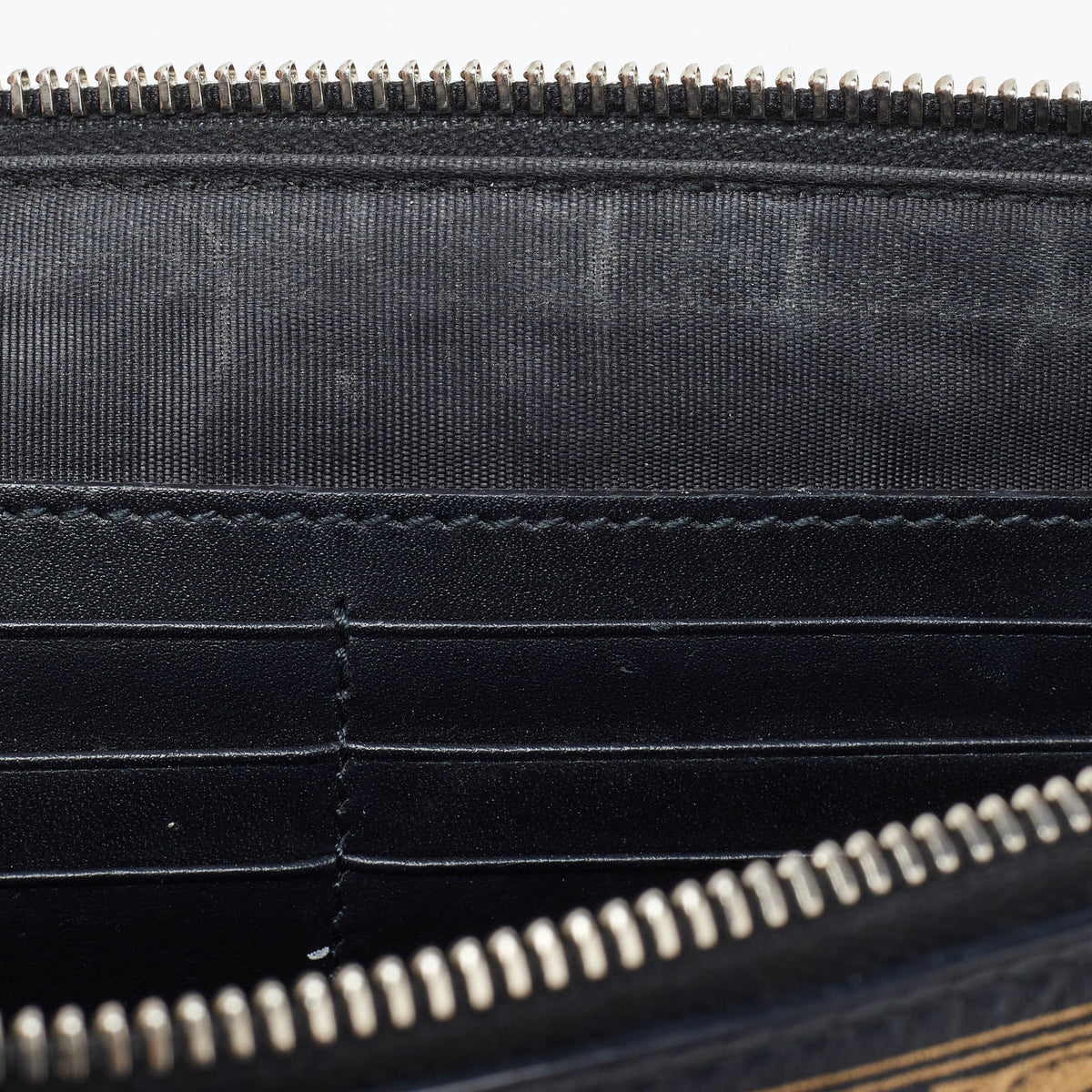 GUCCI Black Leather Guccy Star Wristlet Pouch
