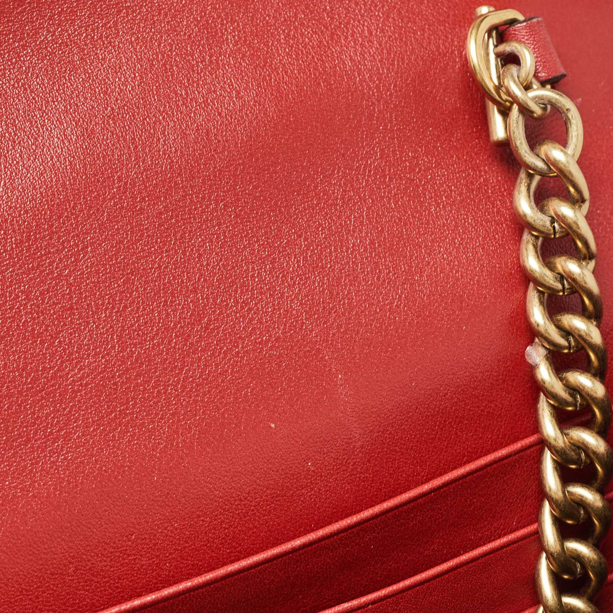 GUCCI Red Matelasse Velvet GG Marmont Wallet on Chain