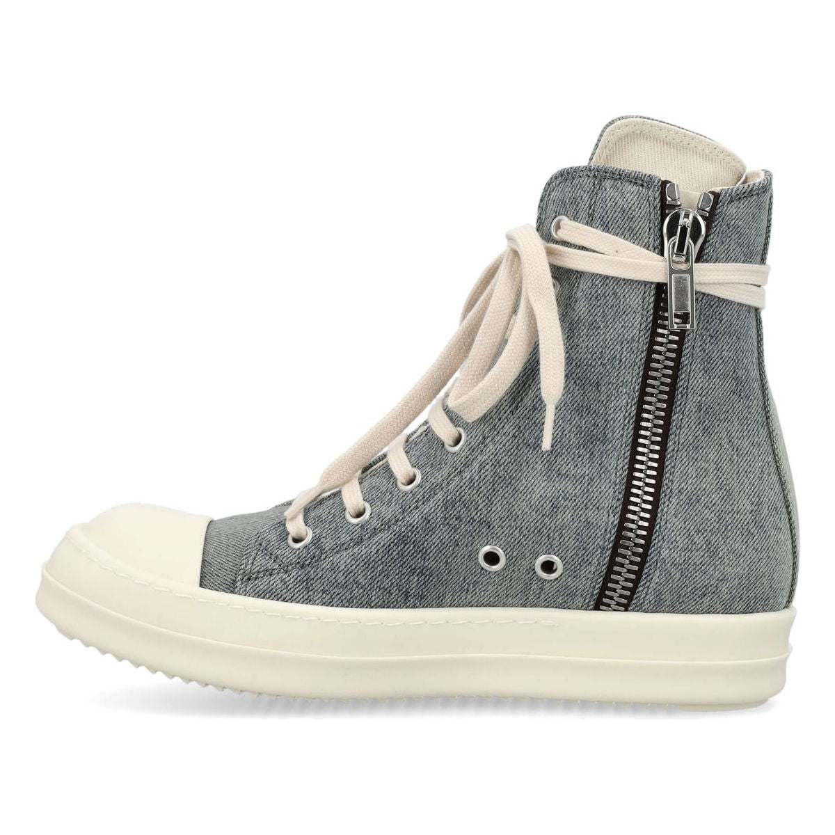 WOMAN'S SNEAKS