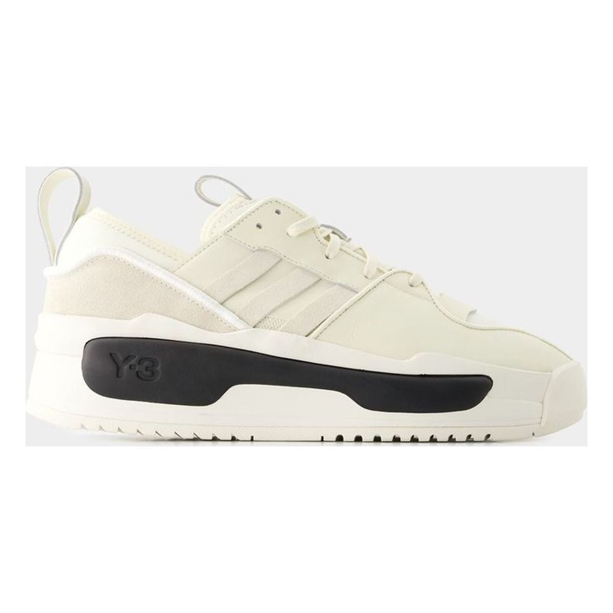 RIVALRY SNEAKERS