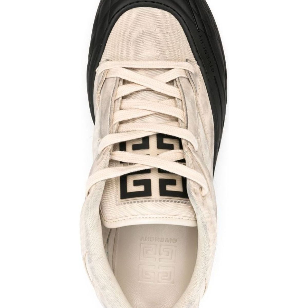SKATE SNEAKERS