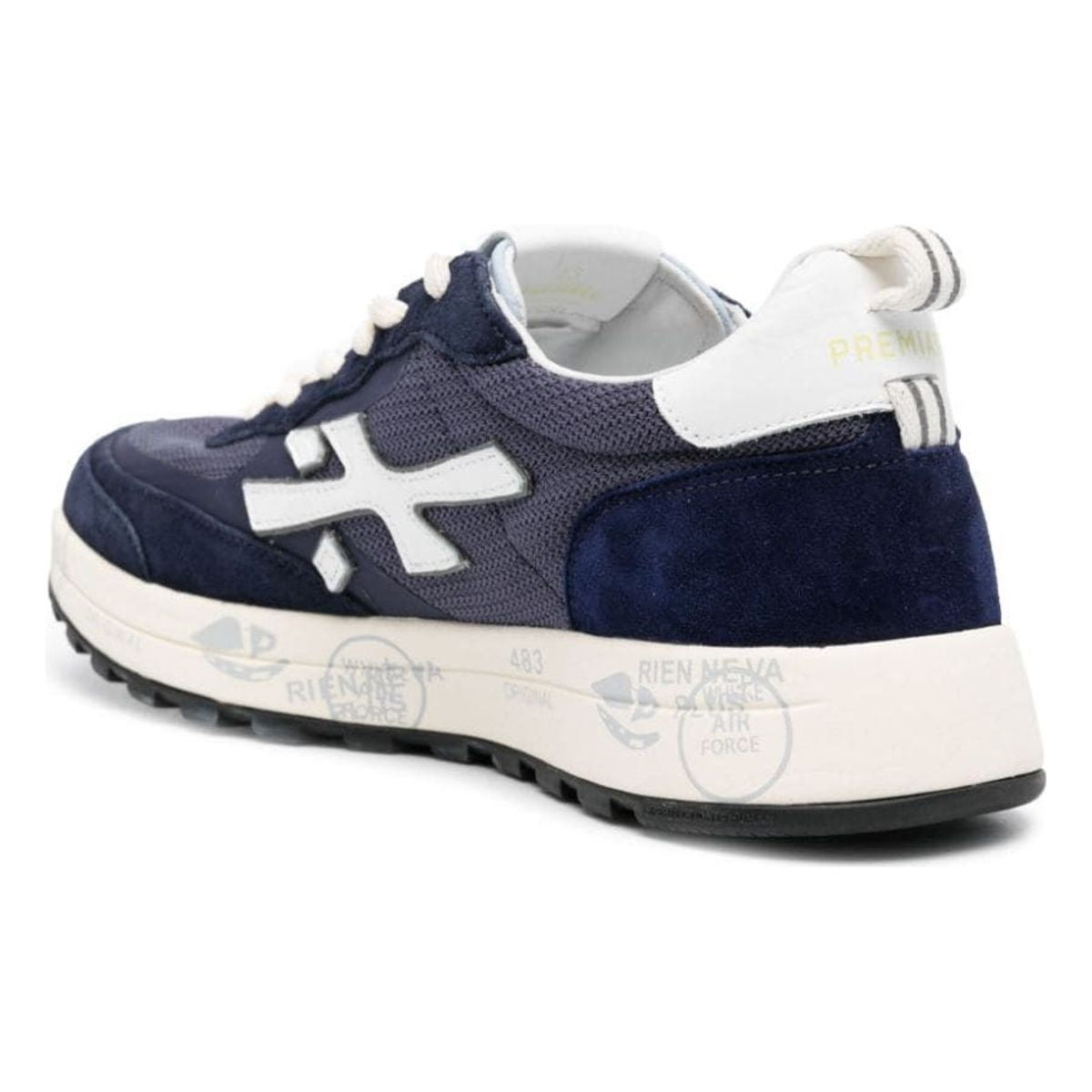 SNEAKER