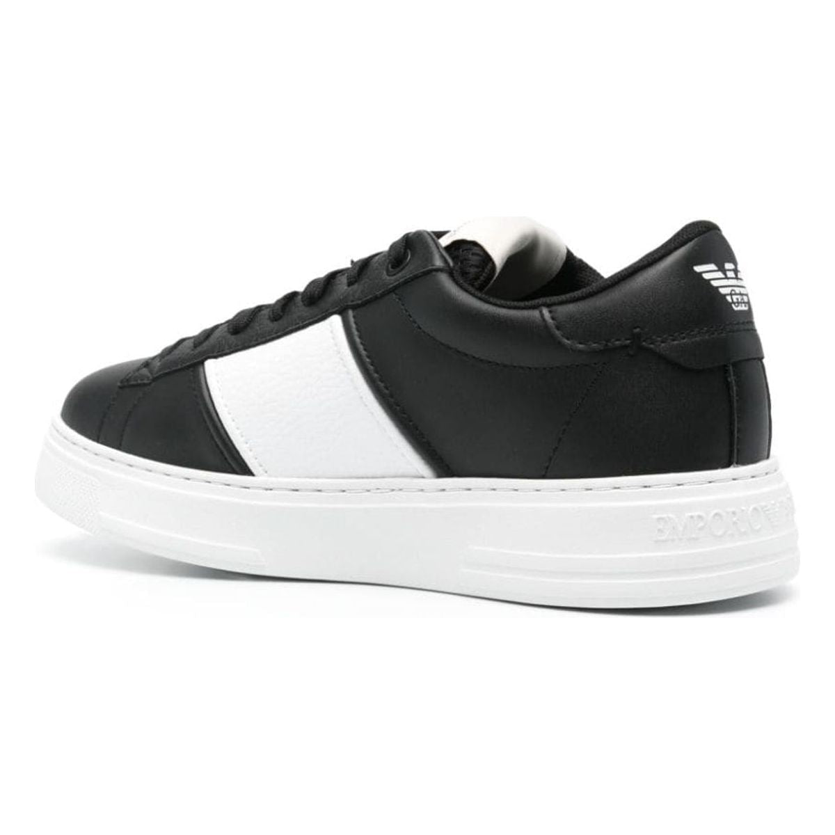 LEATHER SNEAKERS
