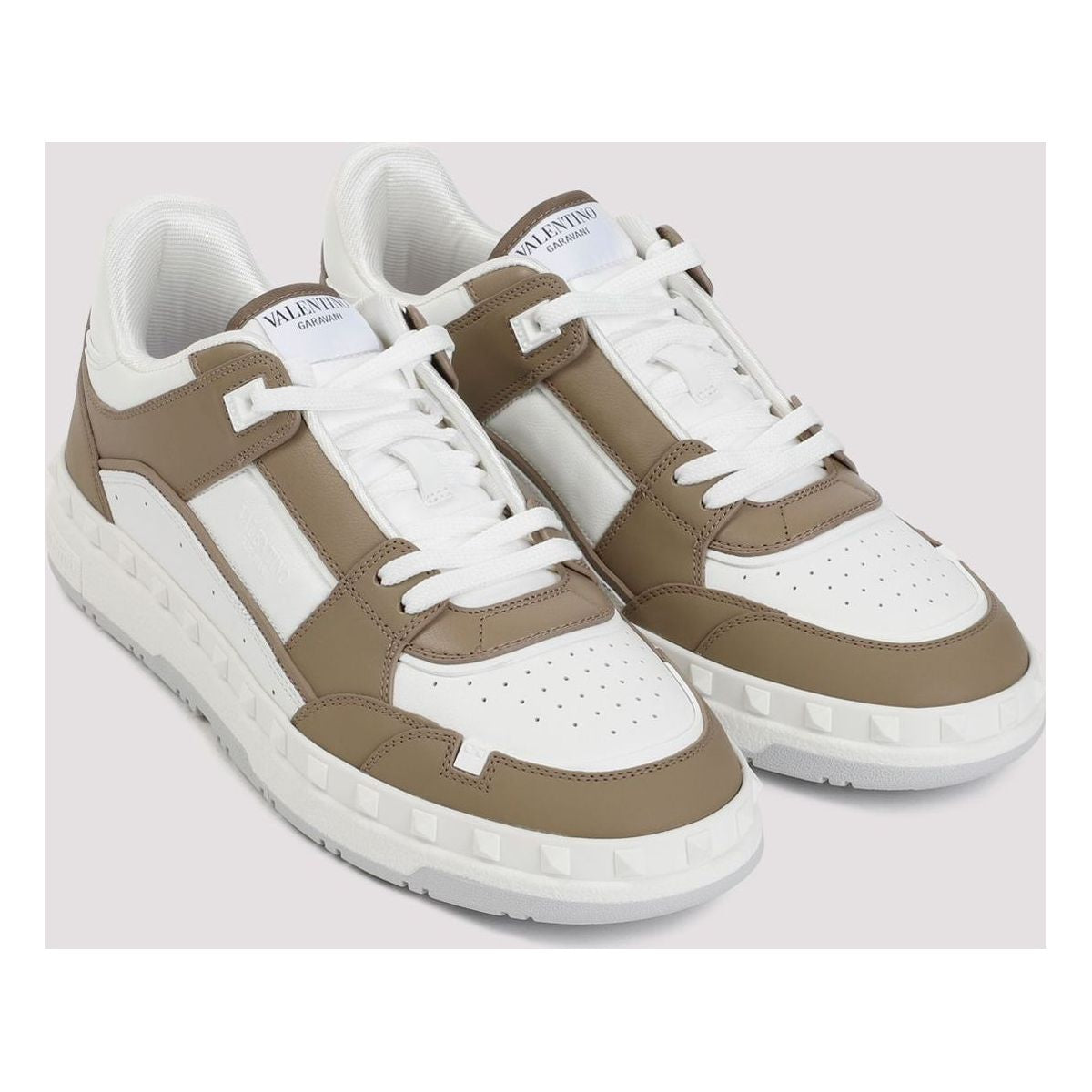 Freedots Sneakers