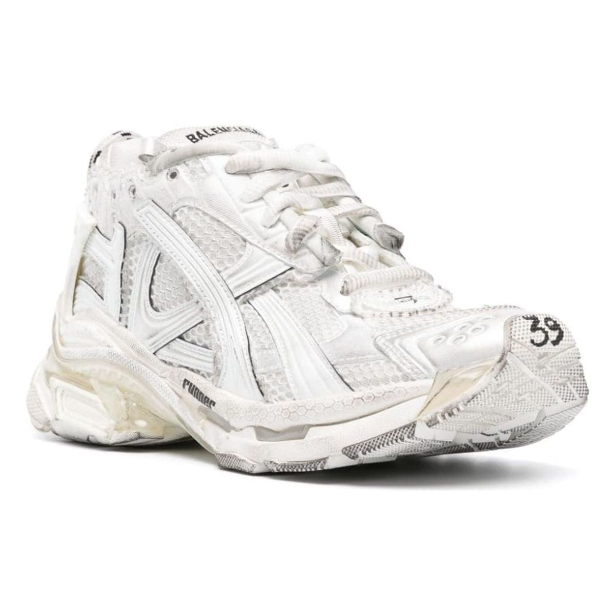 RUNNER SNEAKERS
