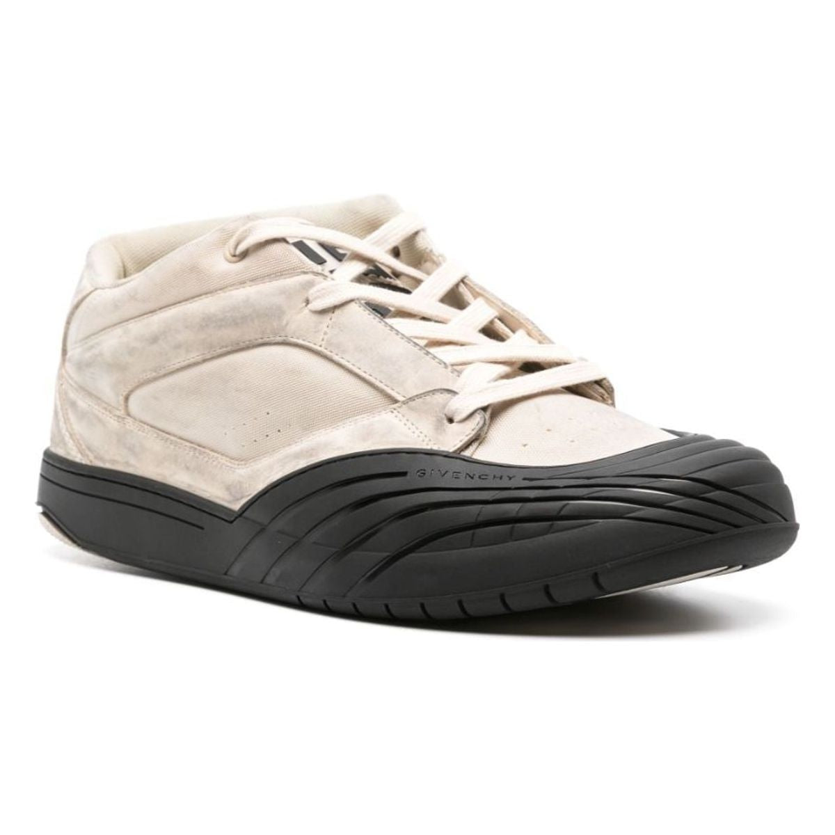 SKATE SNEAKERS