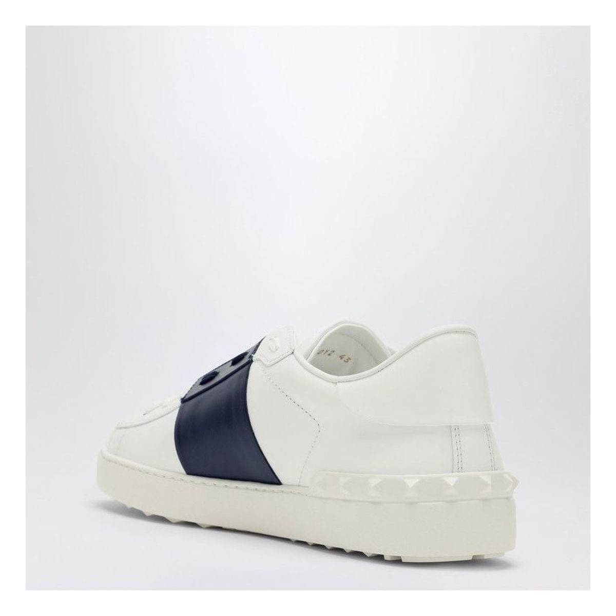 OPEN SNEAKERS