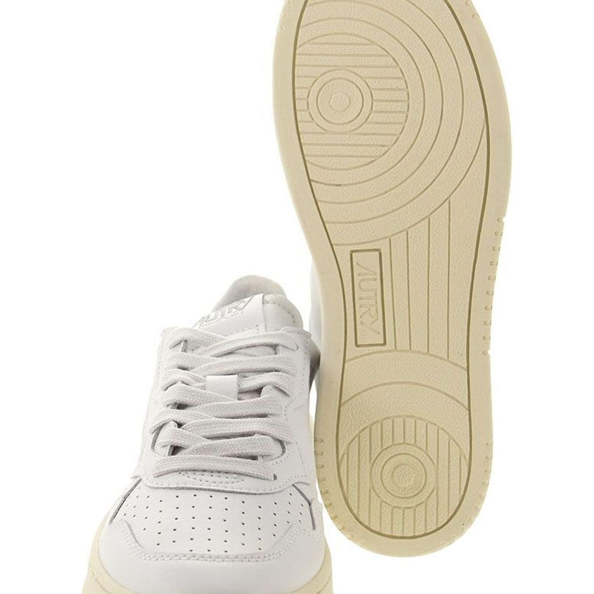 WHITE LEATHER MEDALIST SNEAKERS