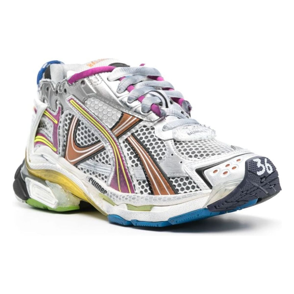 RUNNER SNEAKERS