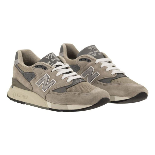 998 - SNEAKERS