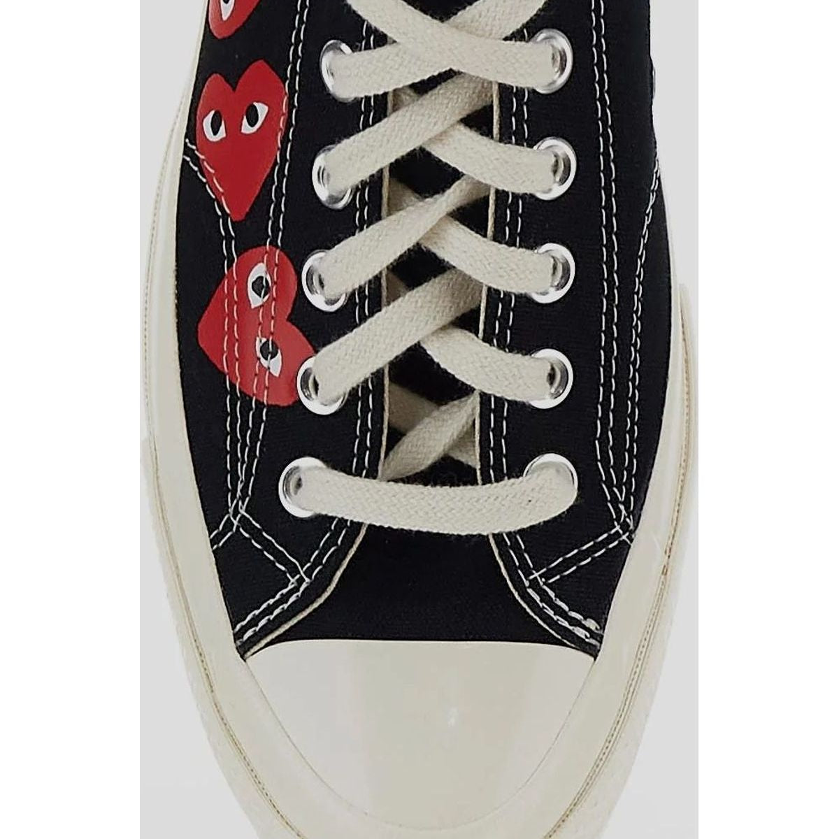 PLAY CONVERSE MULTI HEART LOW TOP