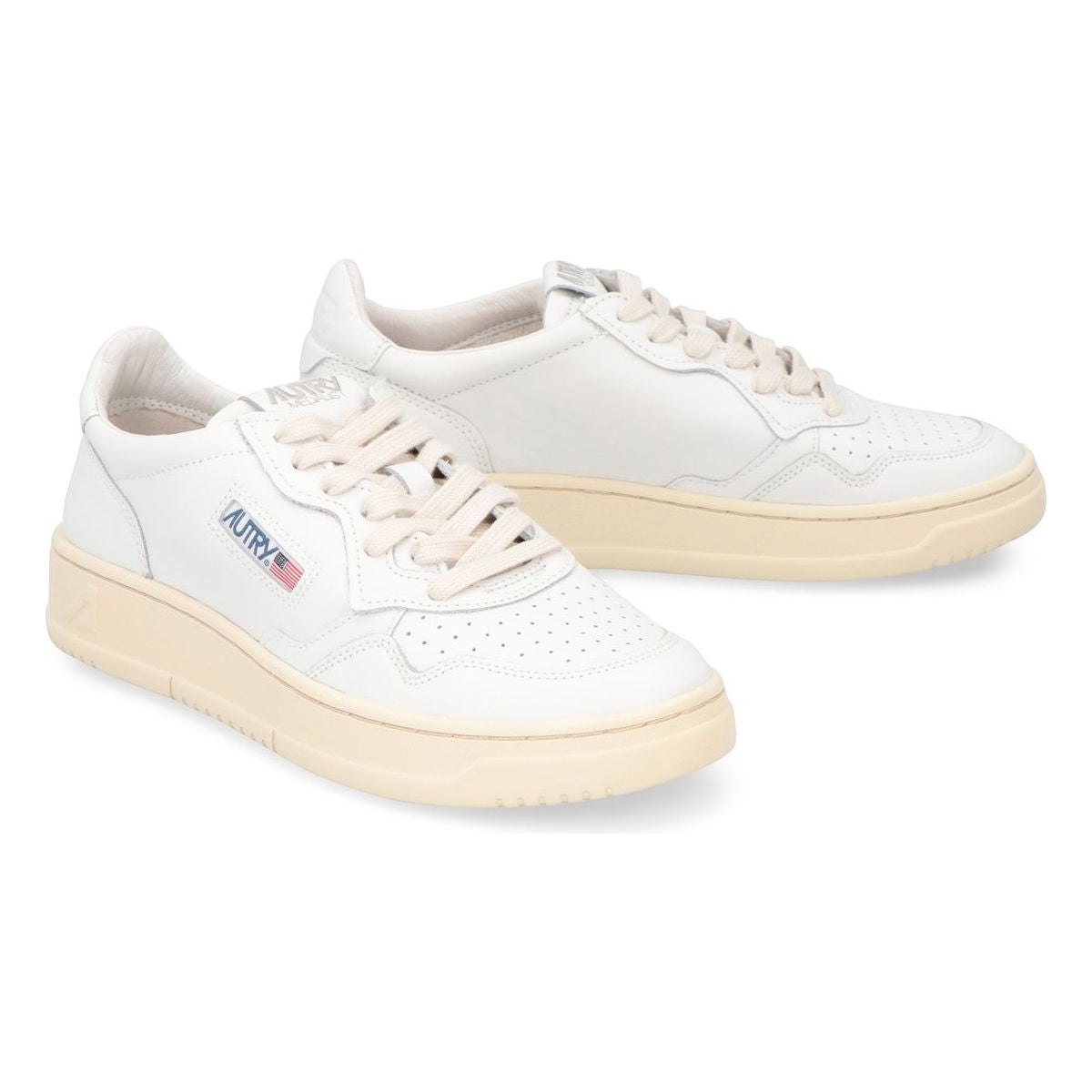 WHITE LEATHER MEDALIST SNEAKERS