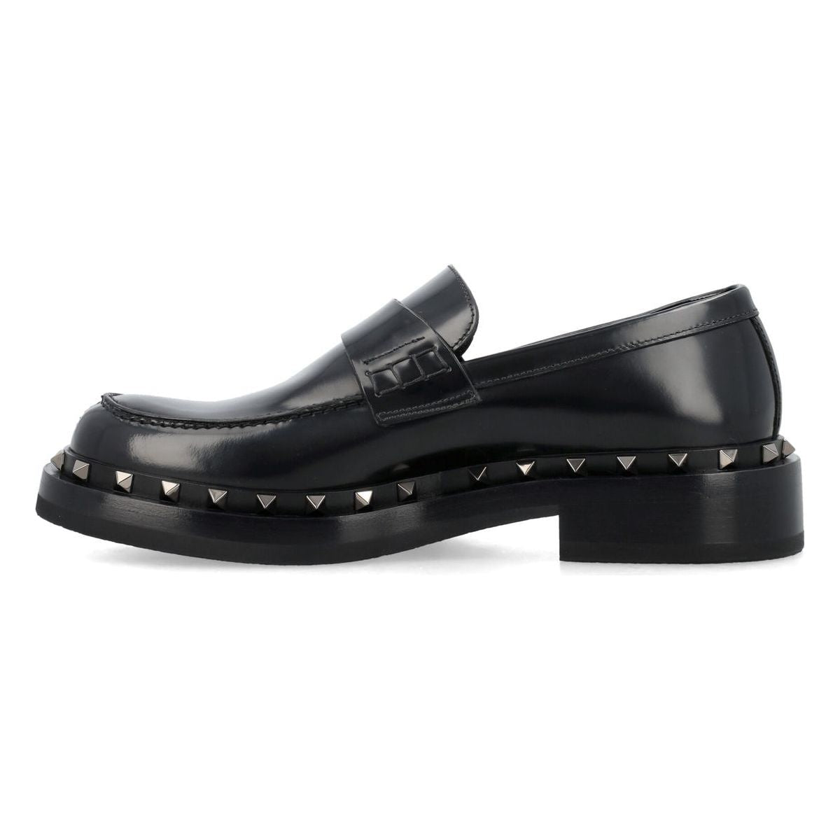 ROCKSTUD LOAFER