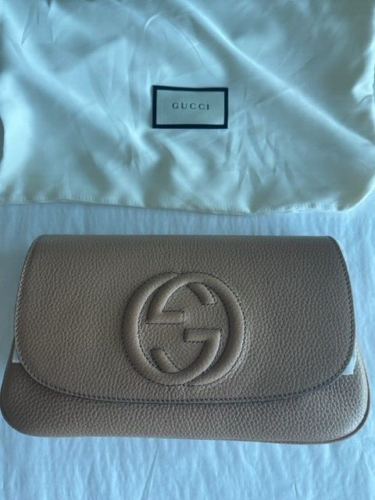 Gucci Soho Camelia Rose Beige Light Tan Leather shoulder bag Crossbody Italy New