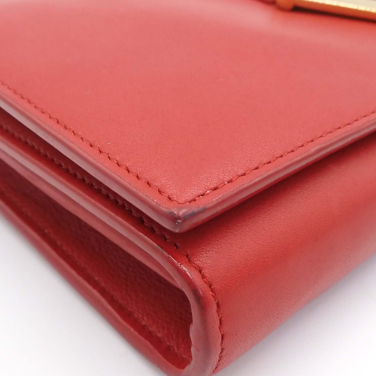 Classic Y Ligne Wallet on Chain Red