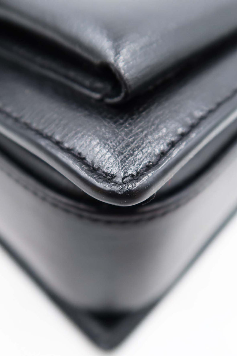 Medium Bellechasse Black