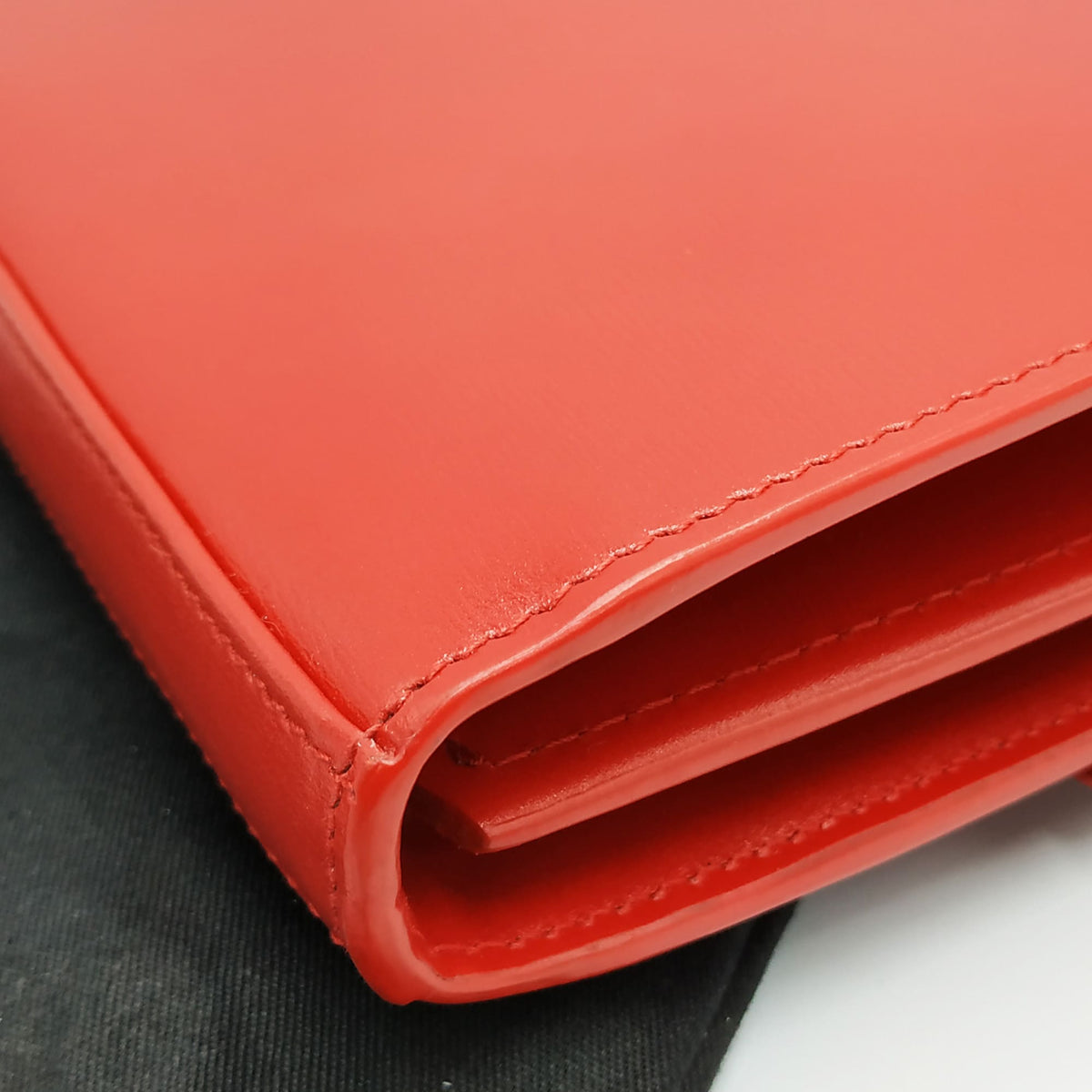 Sulpice Chain Wallet Eros Red