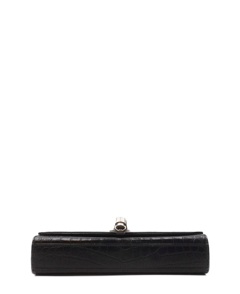 Medium Embossed Monogram Classic Kate Black